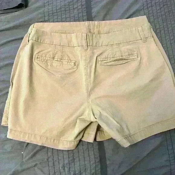 Old Navy shorts size 8 (2 pairs) - Picture 7 of 7